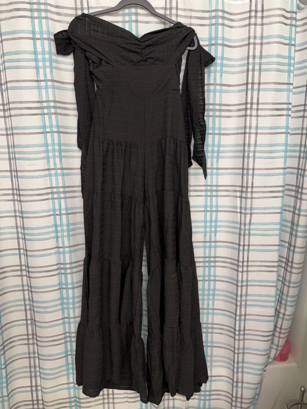 Off-Shoulder Black Wide-Leg Jumpsuit with Tie Shoulders